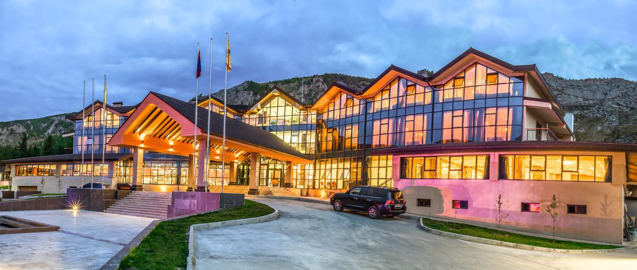 Resort World Terelj Hotel Ulan Bator Exterior foto