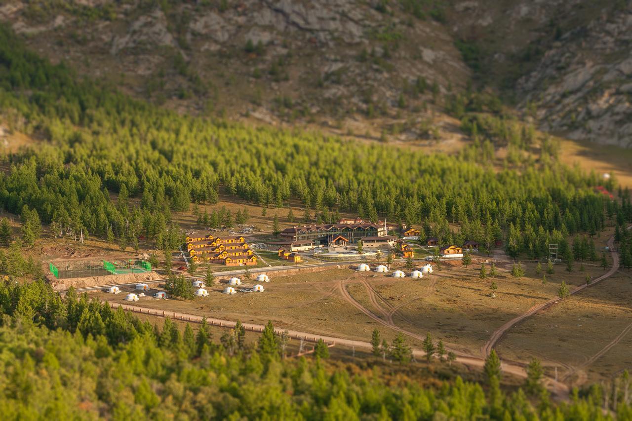 Resort World Terelj Hotel Ulan Bator Exterior foto